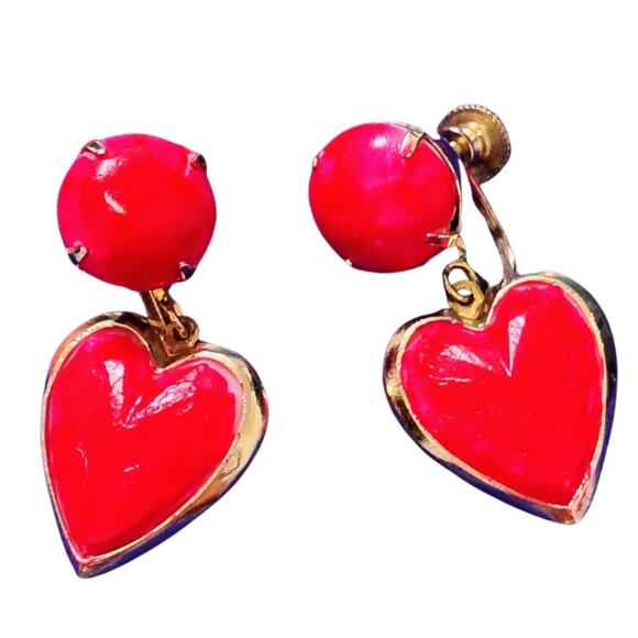 Vintage Red Drop Hearts Dangling Heart Earrings Gold Wrapped Clip On Screw Clasp - Picture 1 of 7